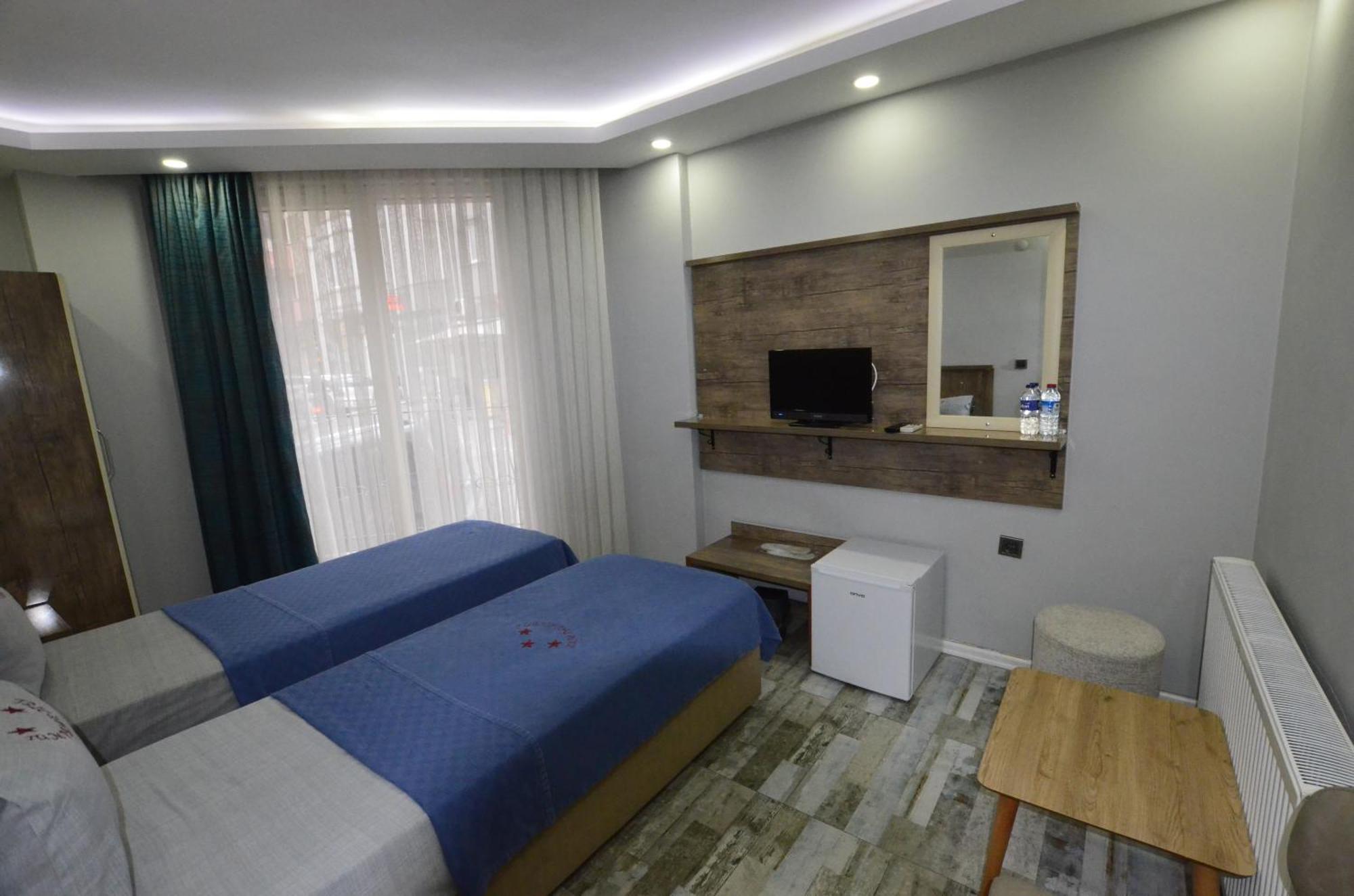 Bandırma Tuem Palace Otel מראה חיצוני תמונה